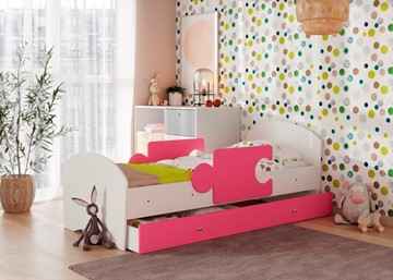 Детская кровать с ящиком и бортиками Мозайка, корпус Белый/фасад Розовый (щиты) в Старом Осколе