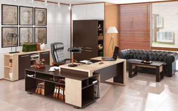 Кабинет руководителя ALTO с высоким шкафом для одежды, низким для документов и журнальным столиком в Старом Осколе