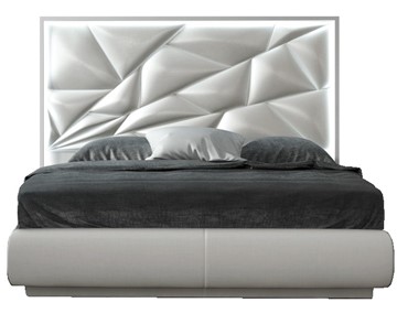 Спальная кровать FRANCO KIU 1242 с LED подсветкой изголовья (180х200) в Белгороде