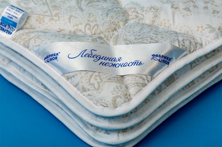 Одеяло всесезонное полутороспальное Лебединая нежность в Белгороде - изображение 1